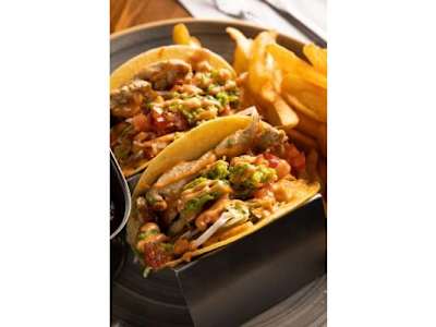 Tacos di pollo asado