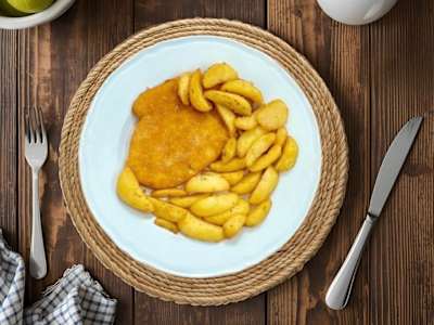 Cotoletta di pollo con patate