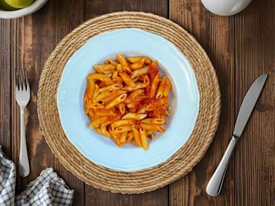 Mezze penne al pomodoro