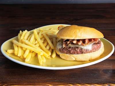 Bacon Cheeseburger (Gluten Free 🍃)