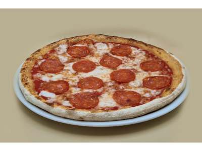 Pizza salamino piccante