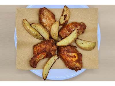 Alette di pollo e patate*