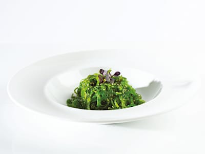 02 WAKAME SALAD