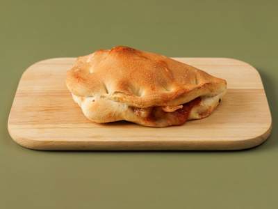 LUINI al Forno con Pomodoro e Mozzarella